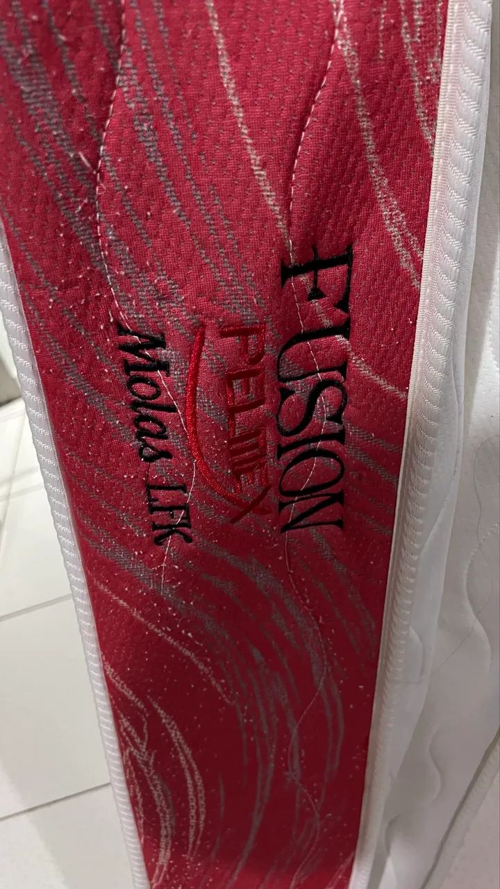 VENDO COLCHÃO QUEEN