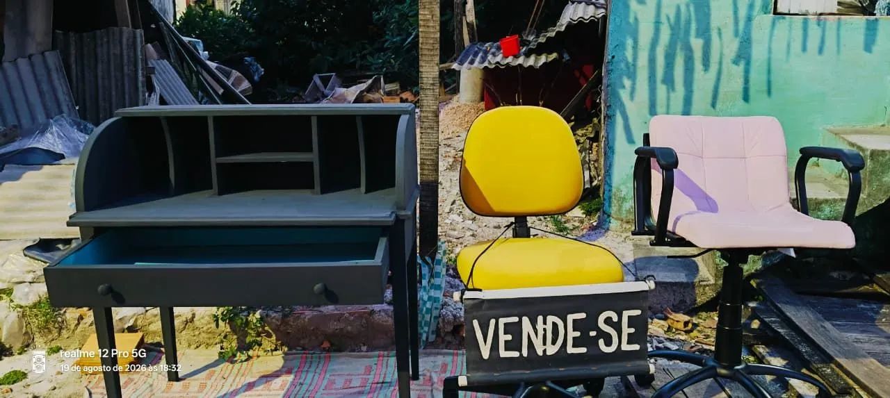 2 Cadeira + mesa 