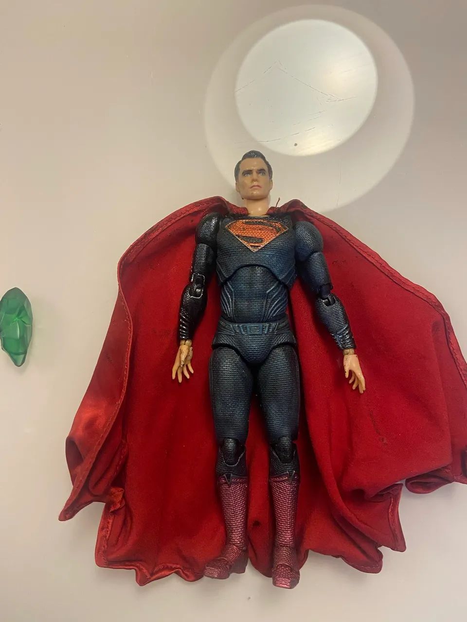 Superman Mafex para restauro