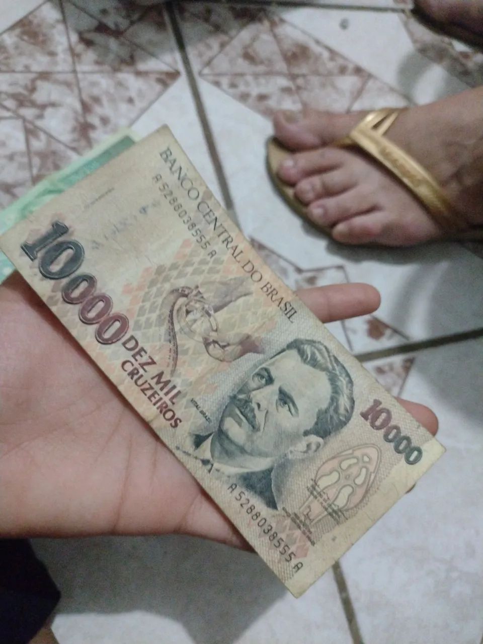 Old Banknotes462797305902551043