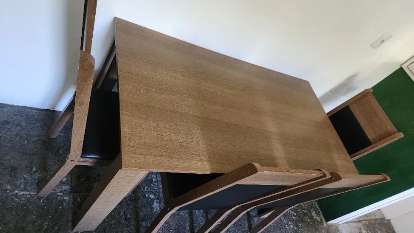 Mesa de Jantar com 4 Cadeiras | Ótimo Estado | Amadeirada - Foto 2