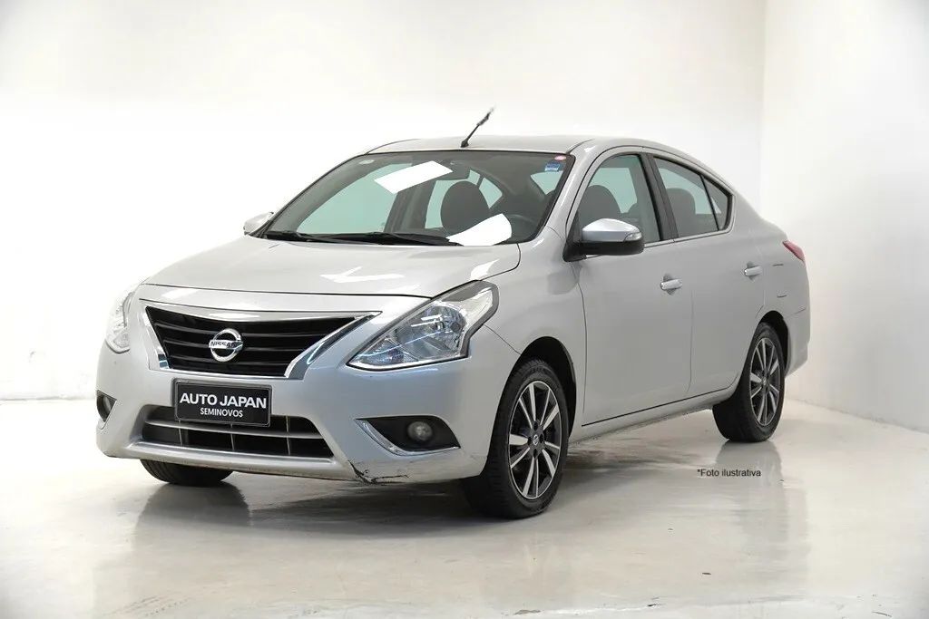 Nissan Versa 2021