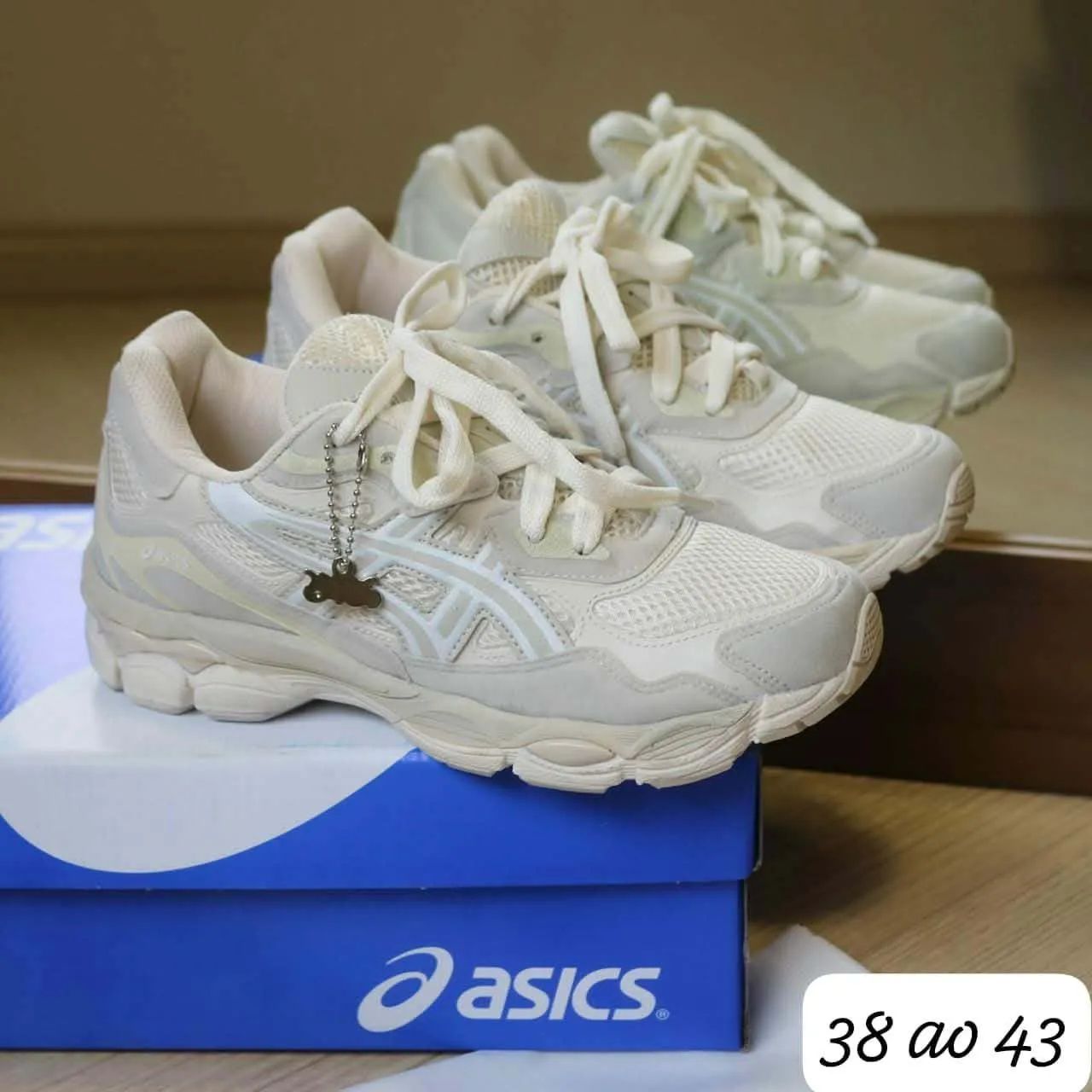 Asics  - Foto 2