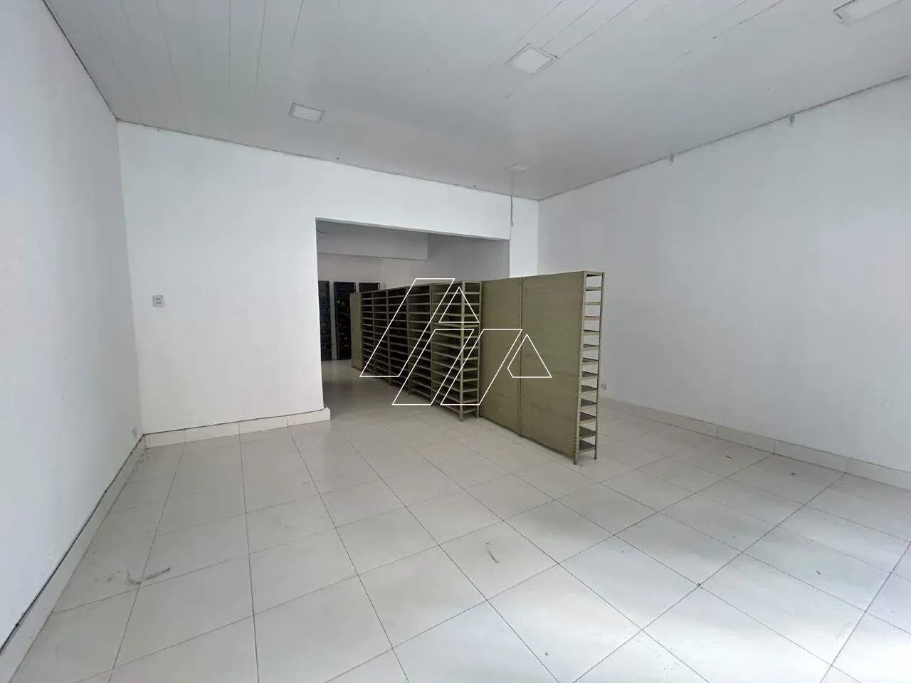 Loja Comercial para Locação com 90 m² e 1 Banheiro no Centro, Marília/SP - Foto 2