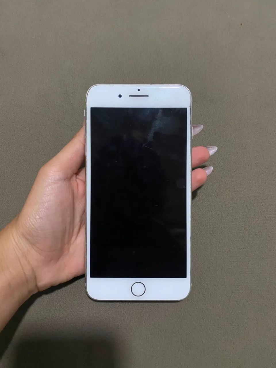 iphone 8 64 gigas todo filé  - Foto 3