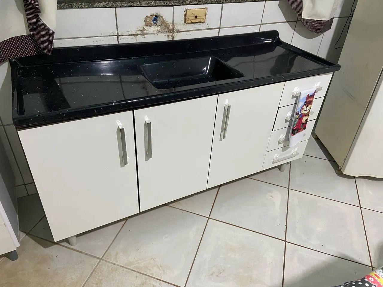 VENDO PIA JÁ COM A PEDRA 