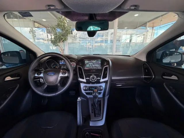 Ford Focus Sed. Ti./ti.plus 2.0 16V Flex AUT 2015 - Foto 4