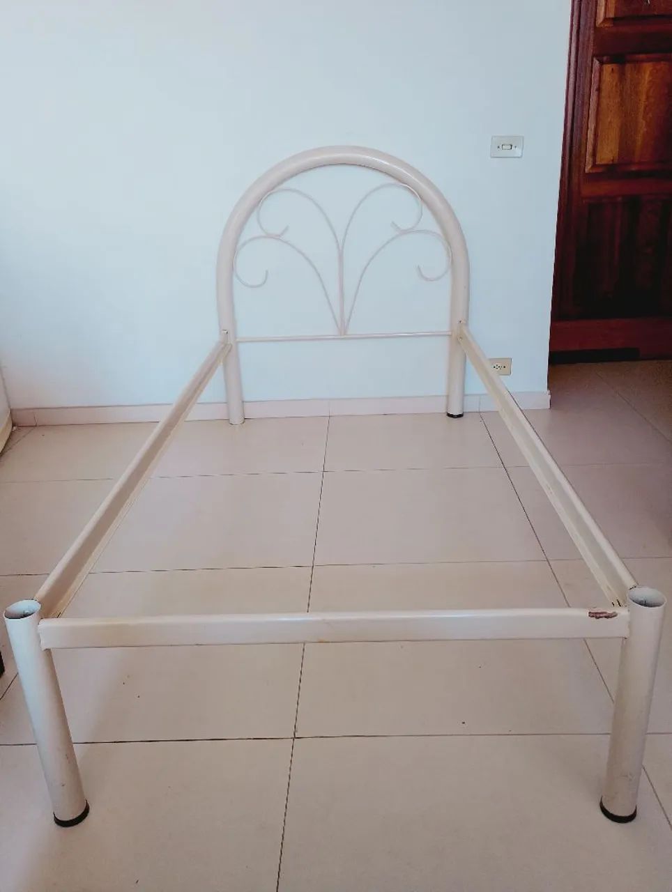 Cama de ferro solteiro - Foto 2