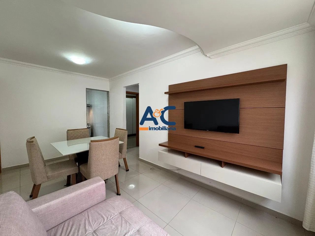 Apartamento Mobiliado 02 quartos no bairro Castelo