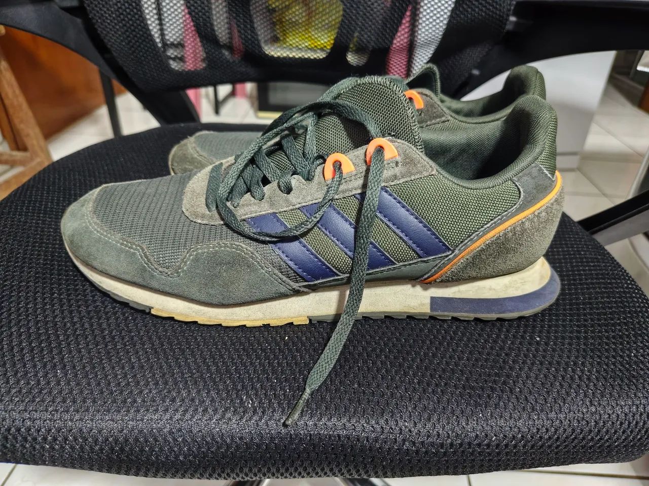 Tênis Adidas original - Foto 4