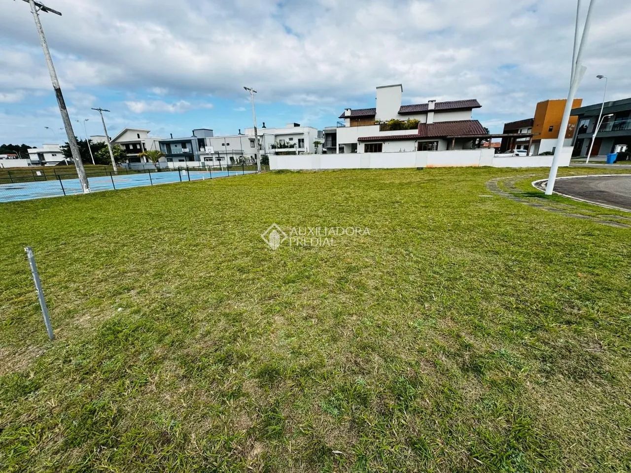 TERRENO no condomínio Ilha das Laranjeiras