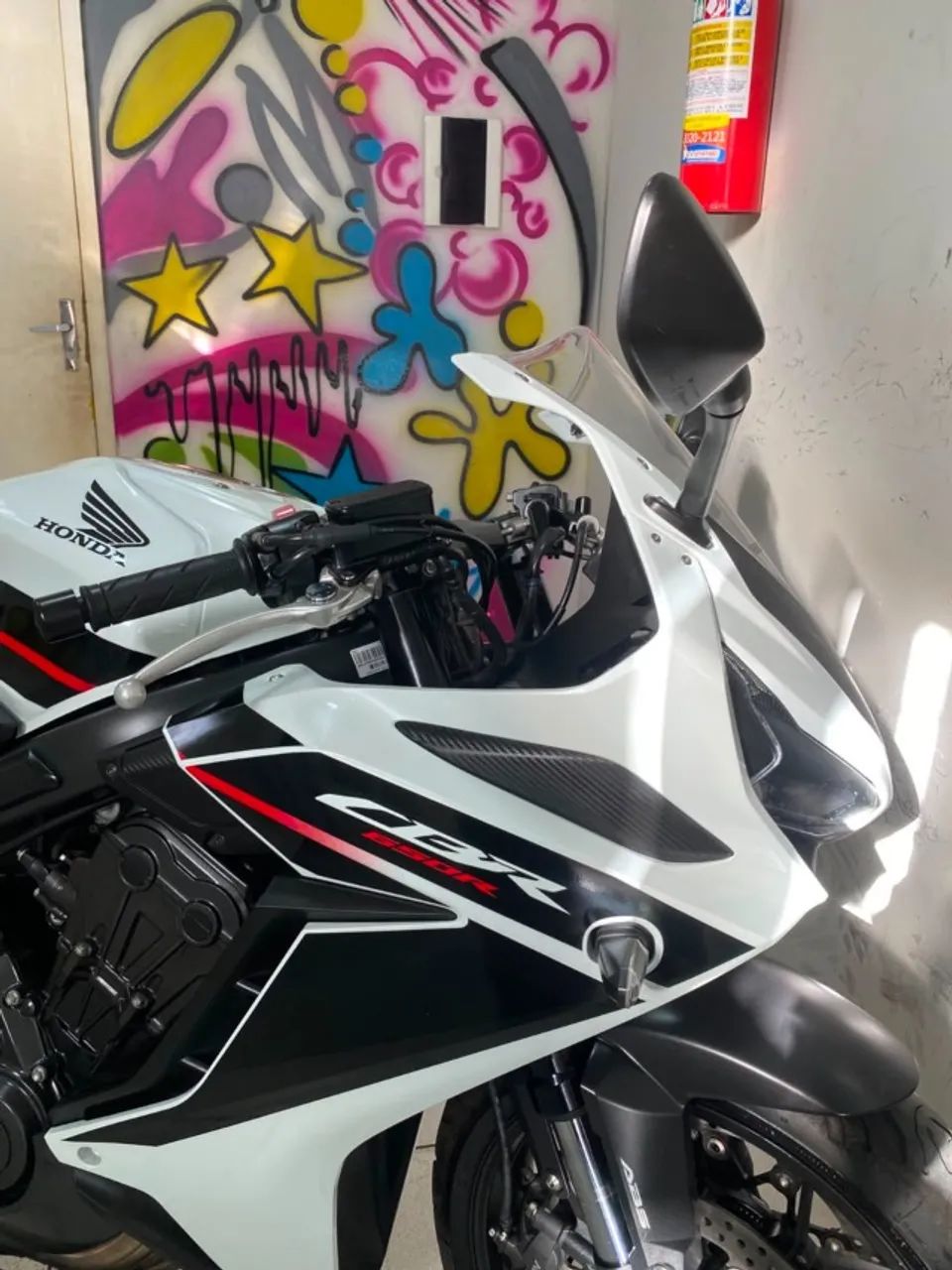 CBR 650R 2023/2024 - Foto 5