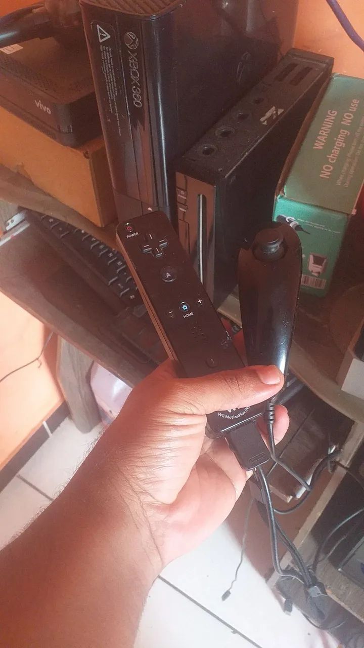 Nitendo wii com base e jogos - Foto 3
