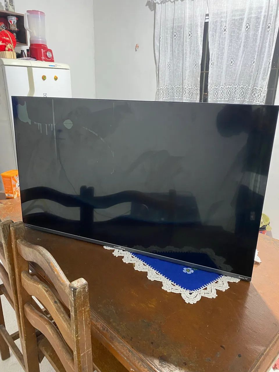 Vendo tv 43 polegadas roku com defeito, preço a negociar!!! - Foto 3