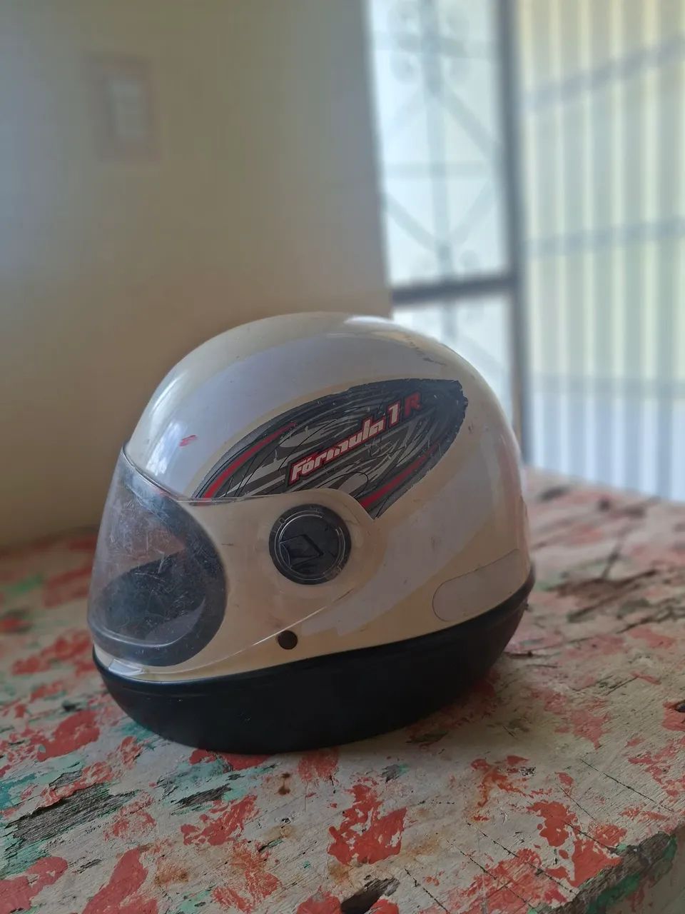 Vendo capacete 115