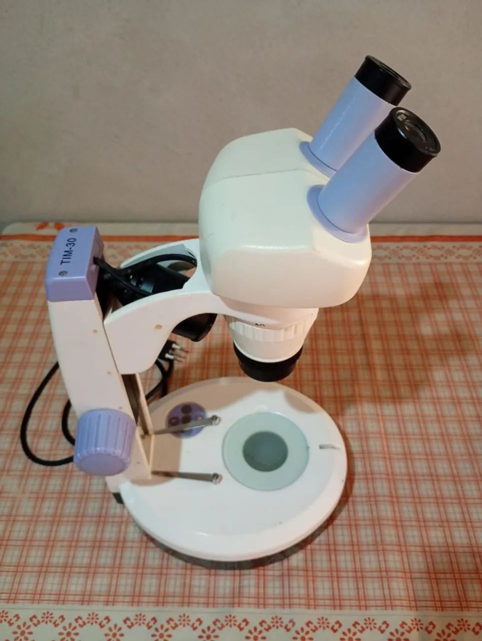 Microscópio  - Foto 2