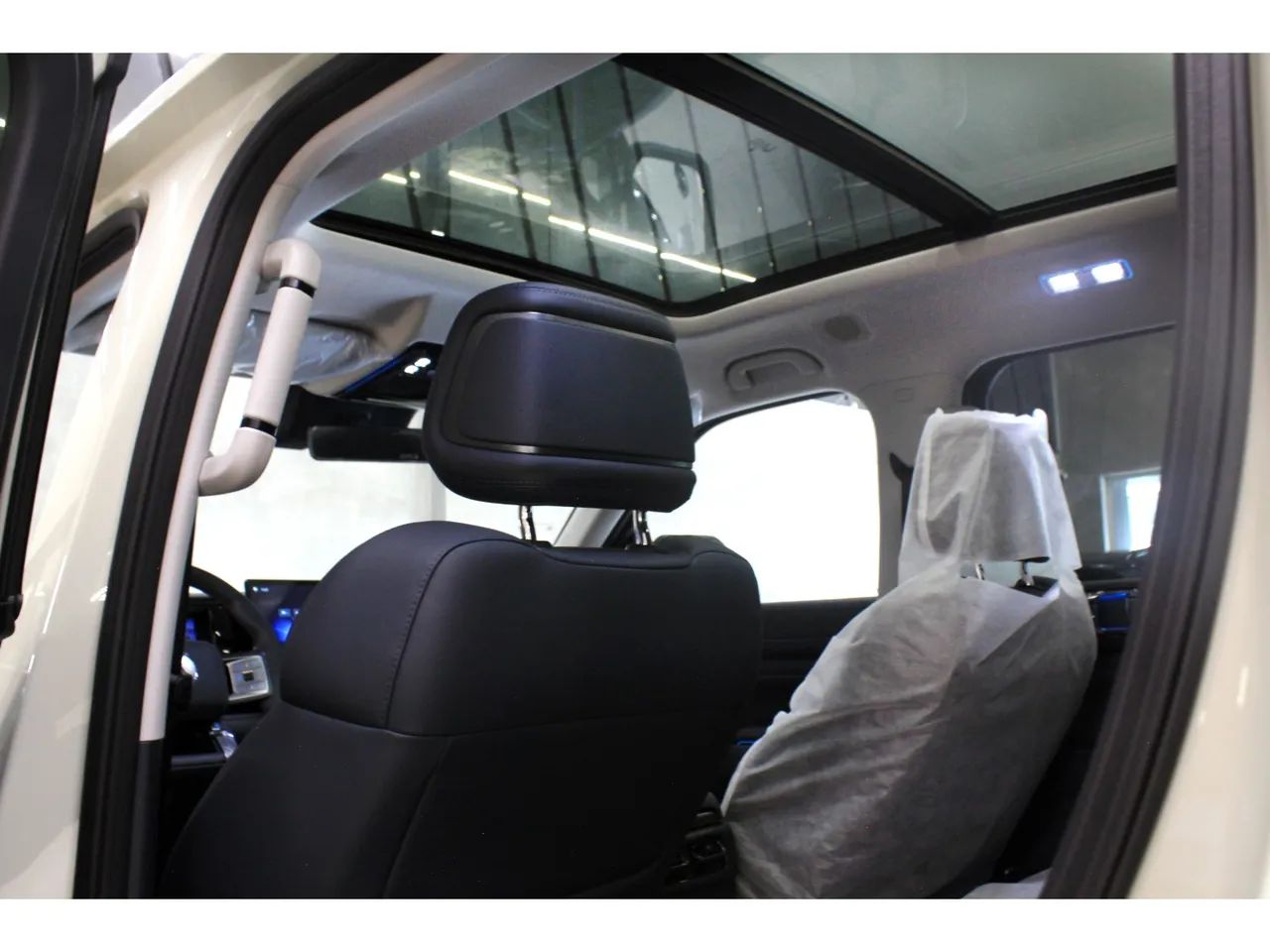 Denza B5 SUV híbrido plug-in, foto 12 de 20