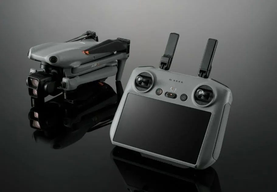 Drone DJI AIR 3S com controle tela oled