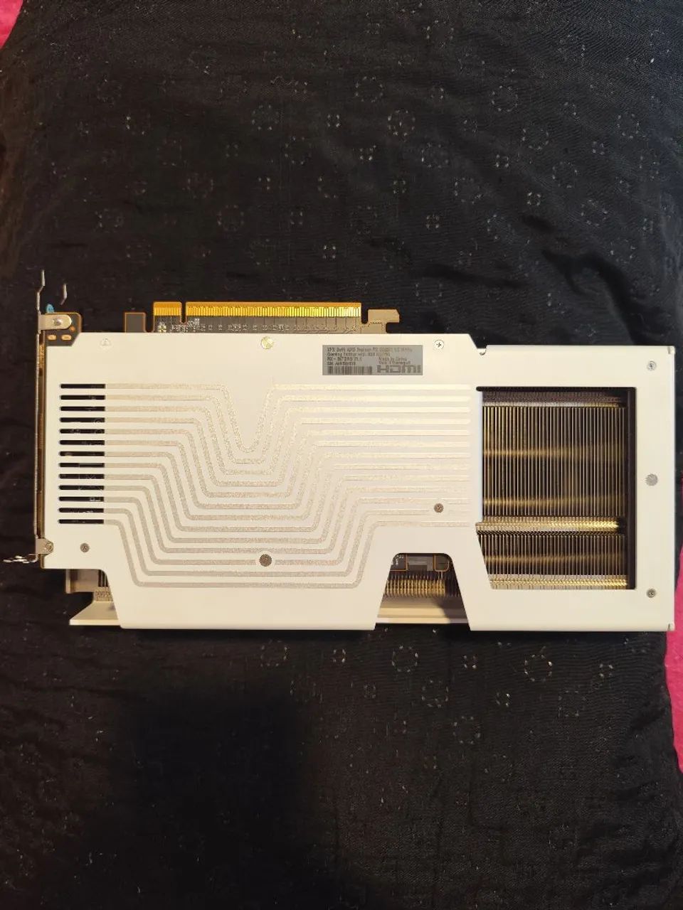 Vende-se Placa de Video XFX Radeon RX 9060 XT Gaming Edition OC White, 8GB, GDDR6, 128-bit - Foto 4