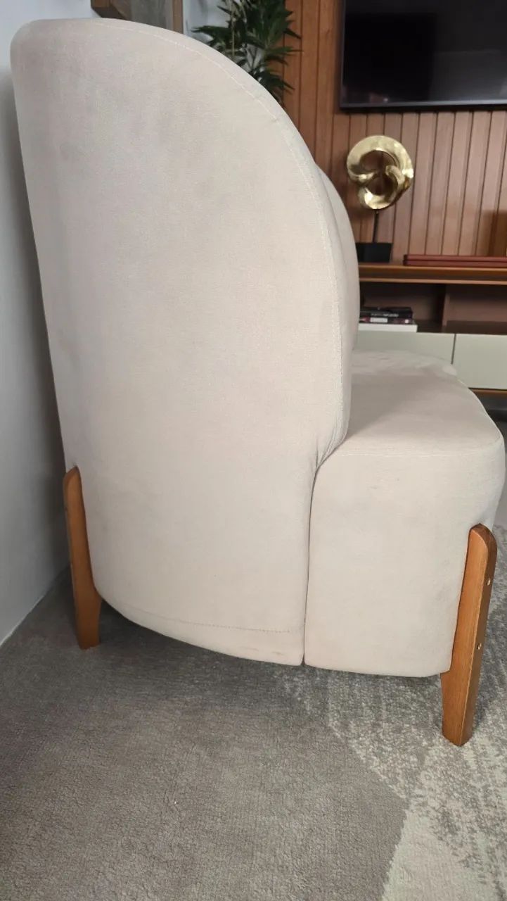 2 Poltrona sofisticada nova sem uso - Foto 2
