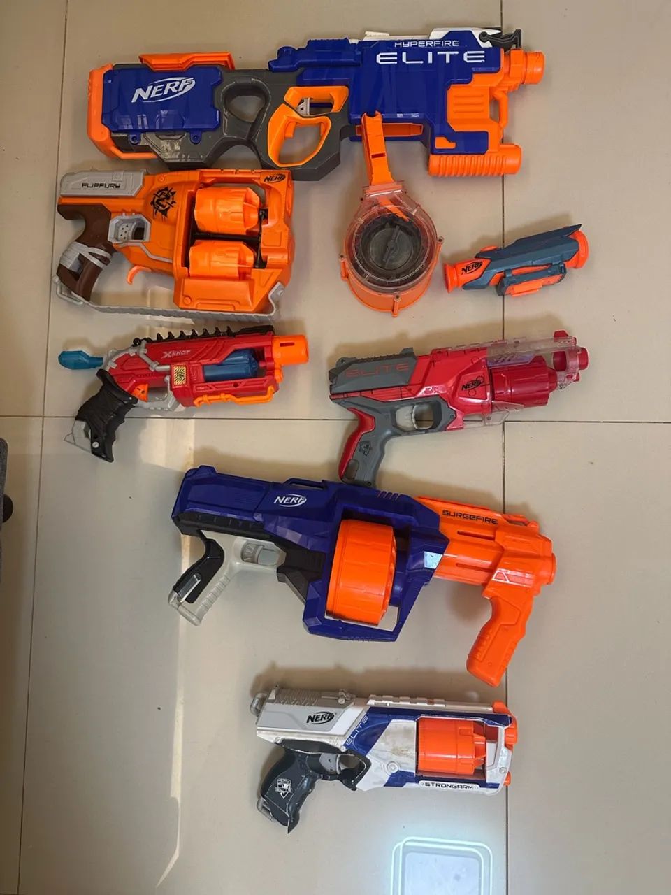 Lançador de dardos nerf 