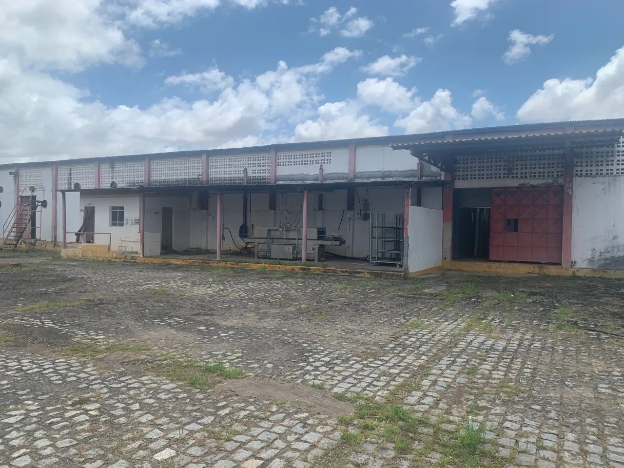 Prédio comercial à venda em São Cristóvão