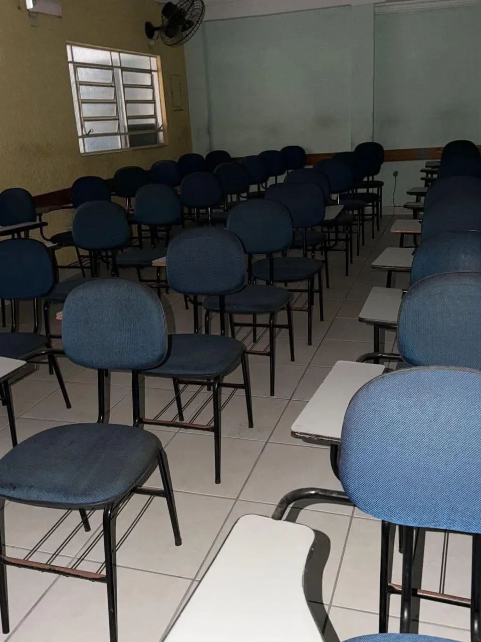 Cadeira escolar  - Foto 2