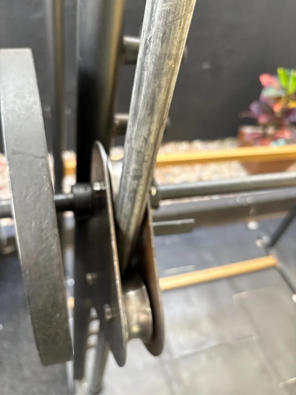 Smith Machine / Barra Guiada - Foto 2