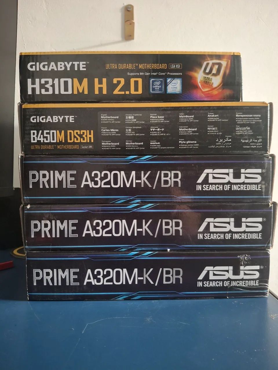 Placas Mãe  Asus A320, B450 Gigabyte