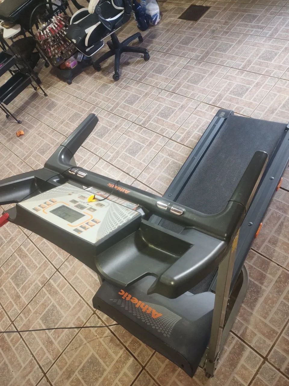 ESTEIRA ELÉTRICA ATHLETIC ADVANCED 520EE - Foto 2