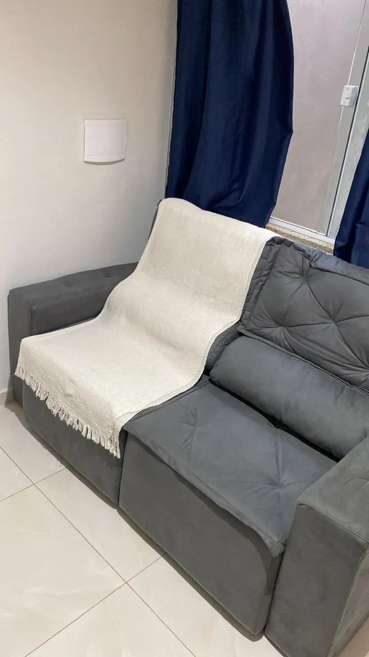 Sofá Retrátil e Reclinável Cinza (Usado) - Macaé 