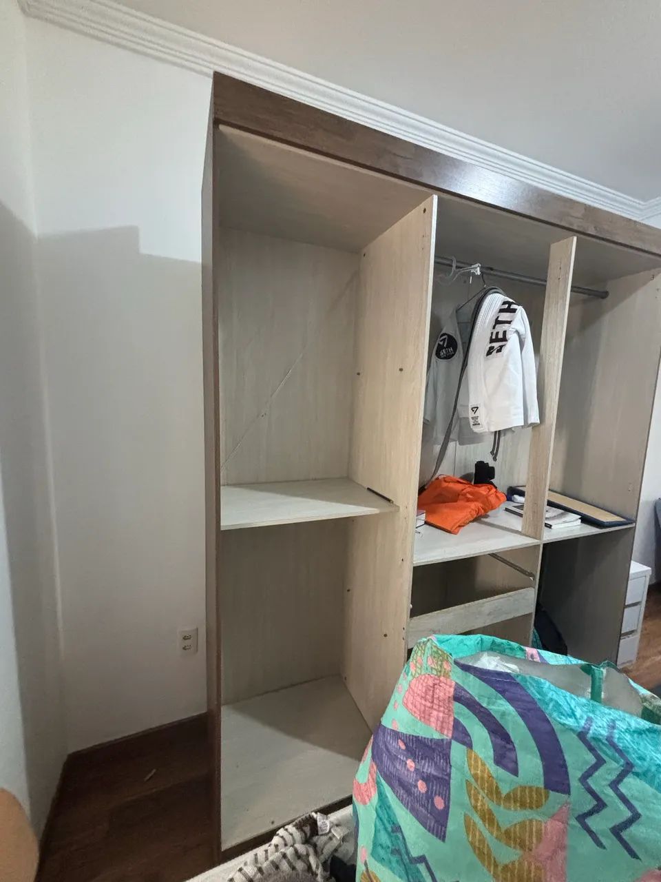 Guarda roupa 