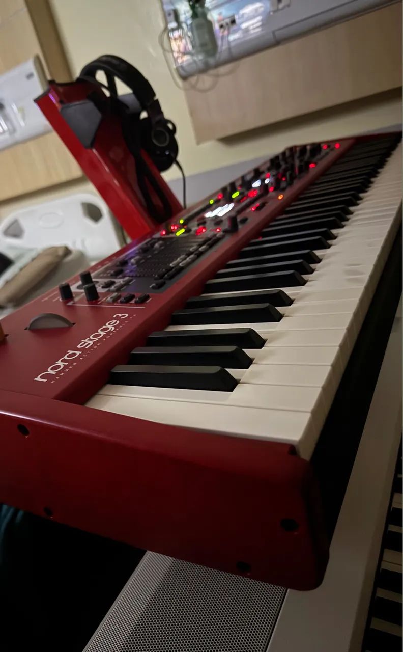 ? NORD STAGE - 3 ?