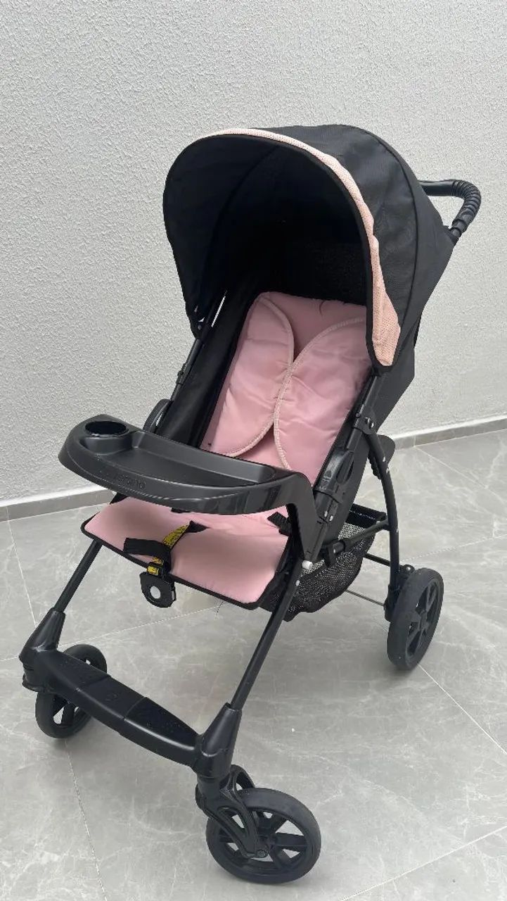 Carrinho de Bebê Romano Preto e Rosa - Galzerano - Foto 2