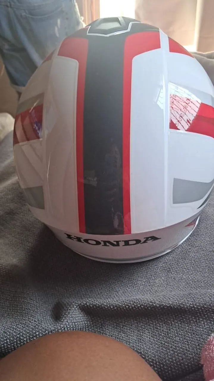 Vende-se capacete honda  - Foto 2