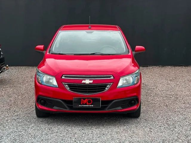 Chevrolet Onix Hatch LT 1.4 8V Flex Power Mec. 4P 2013 - Foto 2
