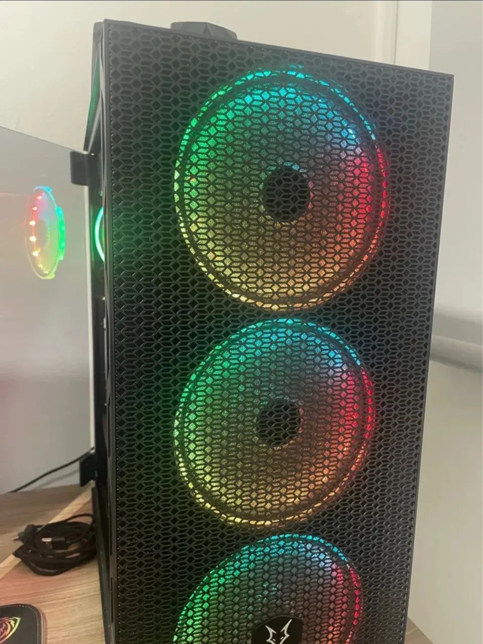 Gaming PC with Ryzen 7 5700X
