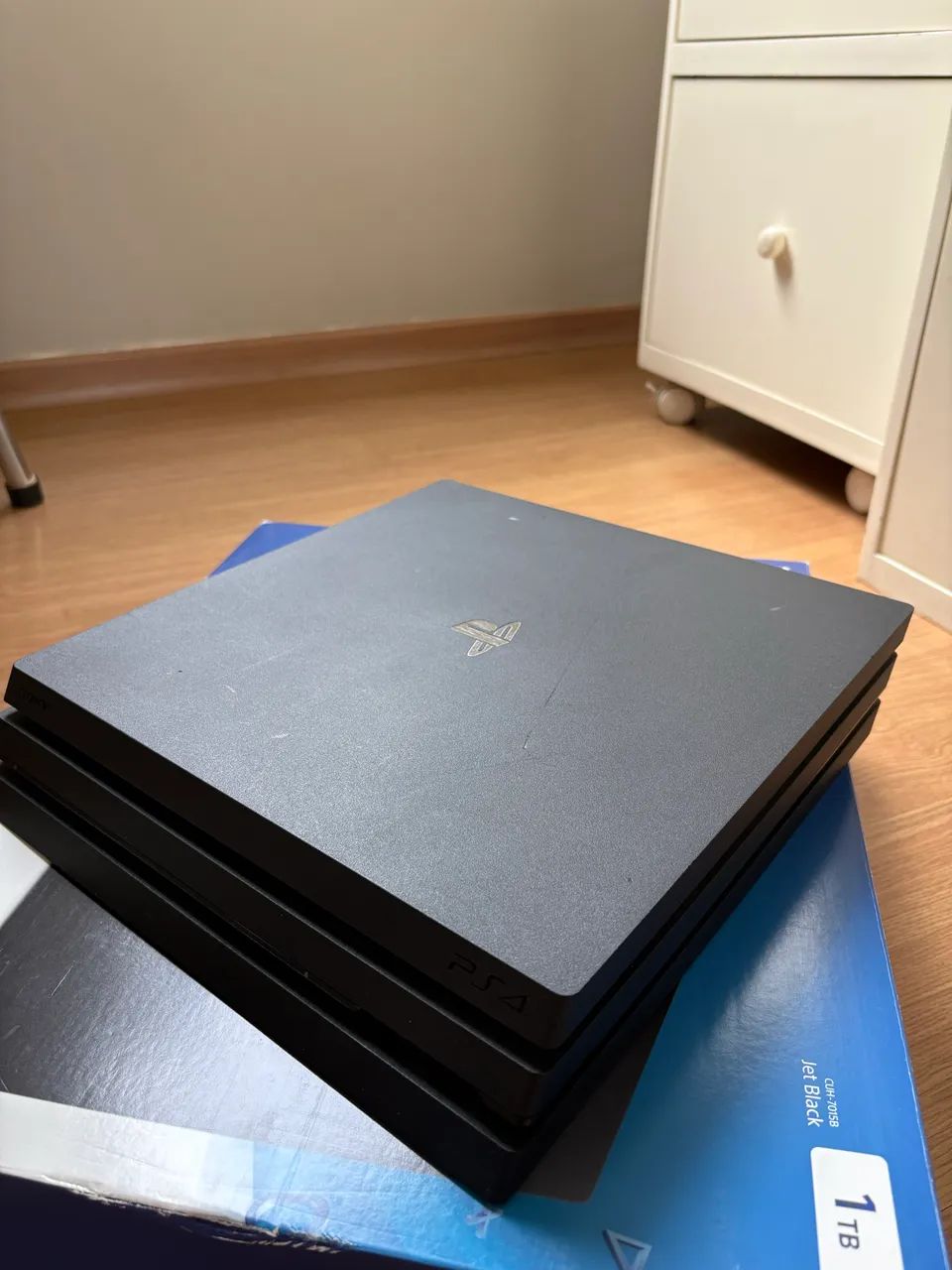 Playstation 4 Pro 1tb (PS4) - Foto 3
