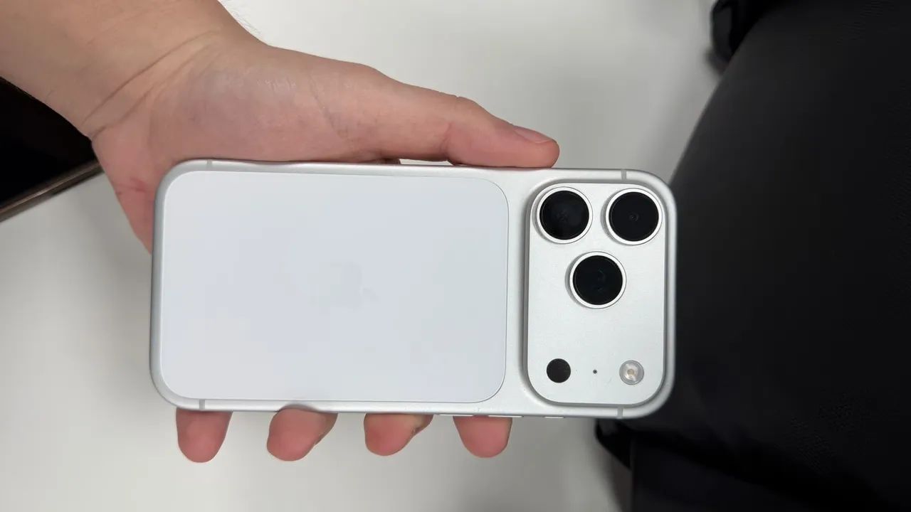 iPhone 17 PRO, Branco 