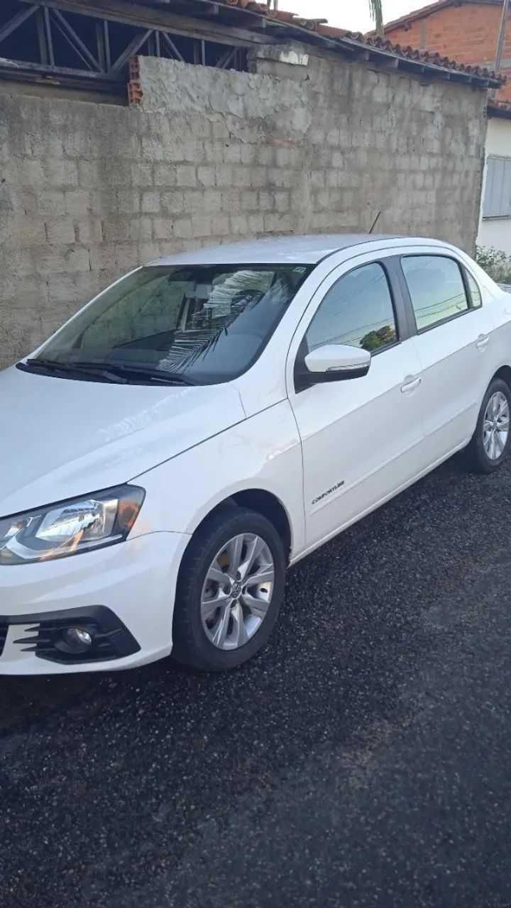 Volkswagen Voyage COMF/HIGHLI. 1.6 T.FLEX 8V 4P 2017