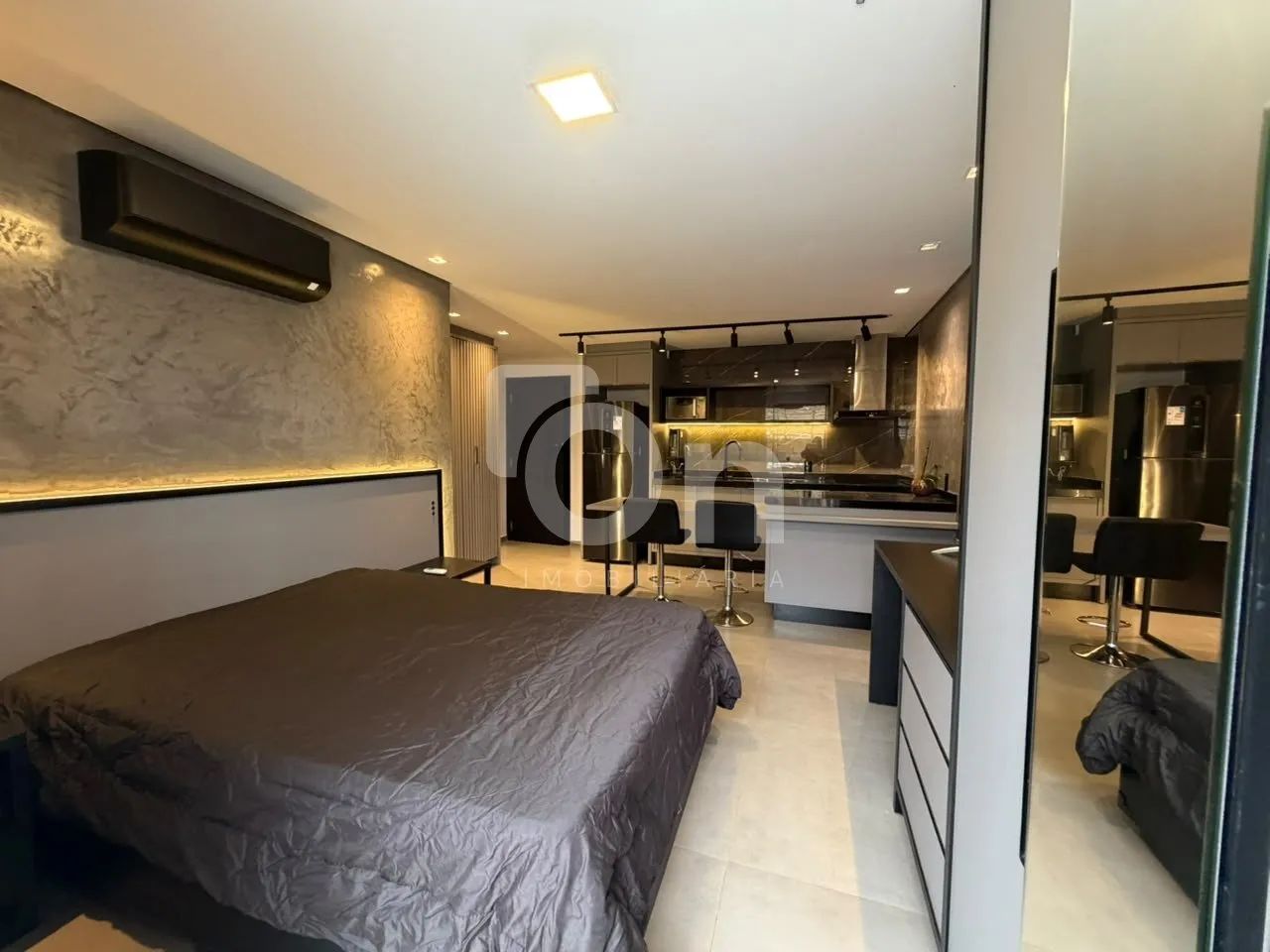 Studio mobiliado no Morro das Pedras - Foto 2