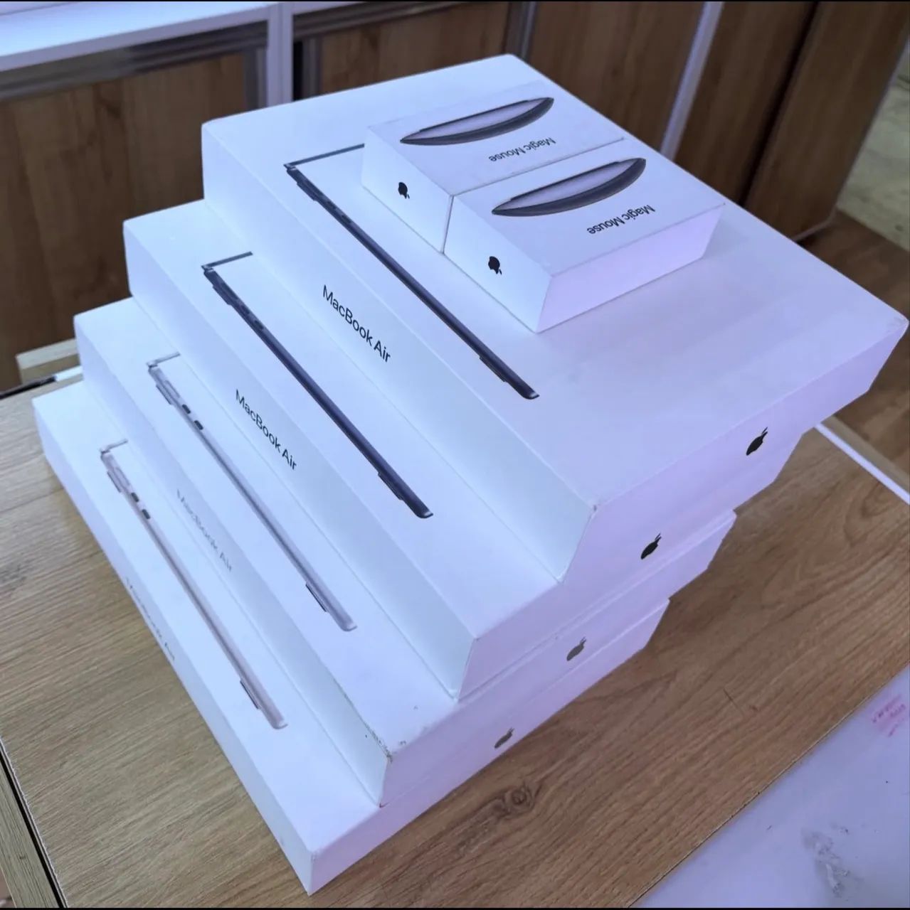 MacBook Air M4 16 de Ram 256 Gb 13 Polegadas Loja Física (CONFORTO E SEGURANÇA) 