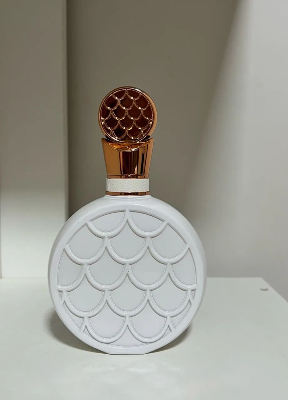 Perfume árabe (ainda tem bastante)  Fakhar Lattafa - Foto 2