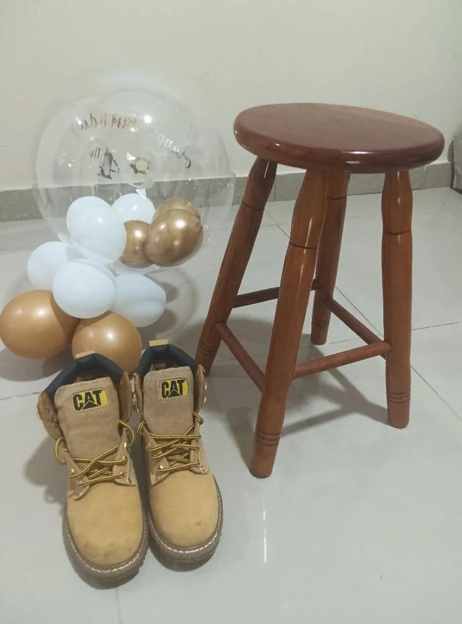 Bota Cat