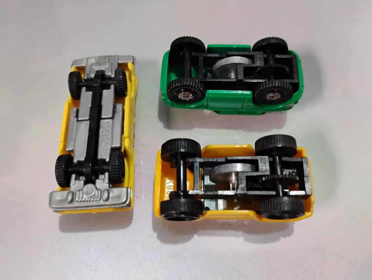 Kinder Ovo - Carros - Foto 5