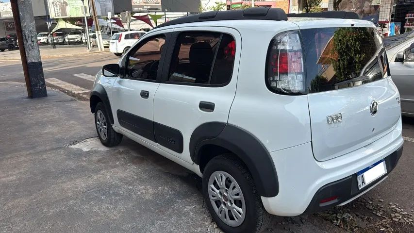 Fiat Uno WAY 1.4 EVO Fire Flex 8V 5P 2015 - Foto 4