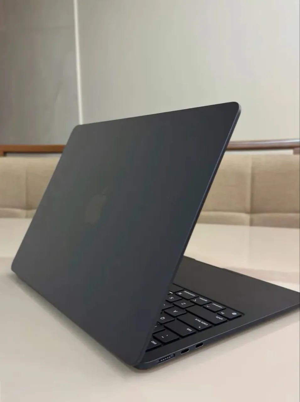MacBook Air M2  - Foto 3