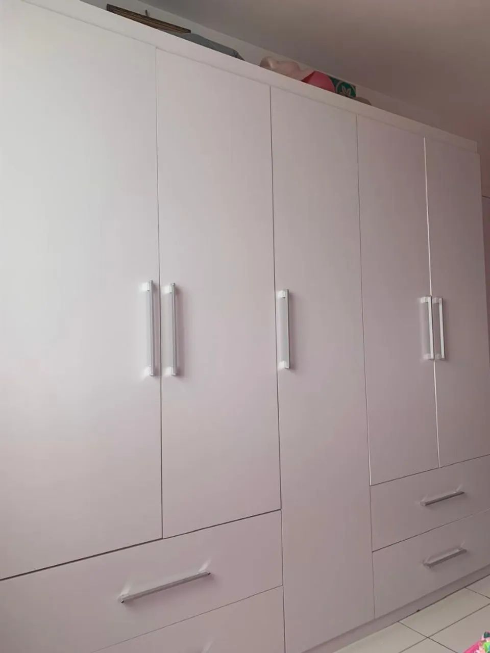 Guarda roupa com 5 portas  - Foto 2