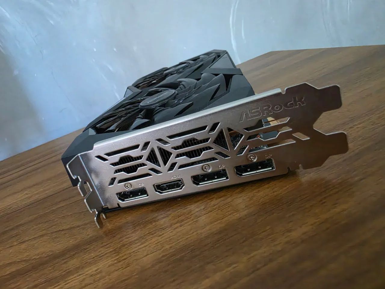 RX 7600 8gb ASRock Challenger - Foto 5