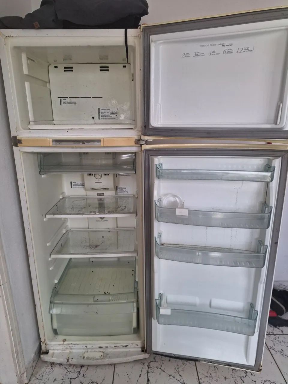 Geladeira valor a combinar  - Foto 2